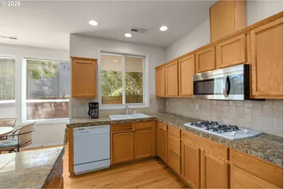 10910 NW 7th Ave, Vancouver, WA 98685 - Photo 11