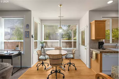 10910 NW 7th Ave, Vancouver, WA 98685 - Photo 13