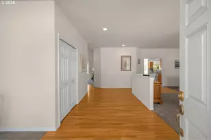 10910 NW 7th Ave, Vancouver, WA 98685 - Photo 3