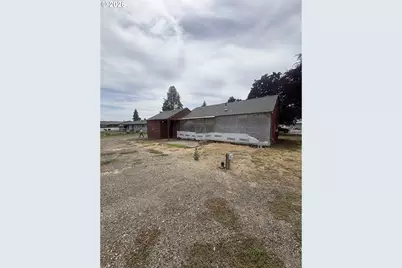 1235 Jay St, Eugene, OR 97402 - Photo 13