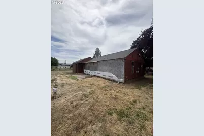 1235 Jay St, Eugene, OR 97402 - Photo 11