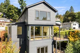 3718 SW Hillside Dr, Portland, OR 97221 - Photo 37