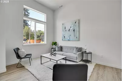 90 NE 148th Ave #2, Portland, OR 97230 - Photo 3