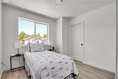 90 NE 148th Ave #2, Portland, OR 97230 - Photo 17