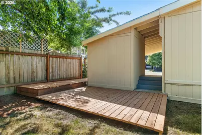655 Village Dr, Molalla, OR 97038 - Photo 23