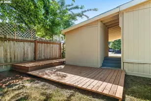 655 Village Dr, Molalla, OR 97038 - Photo 23