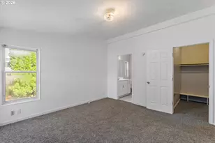 655 Village Dr, Molalla, OR 97038 - Photo 9