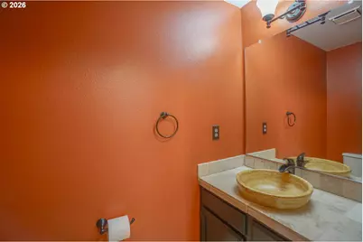 9201 NE 32nd Ave, Vancouver, WA 98665 - Photo 15