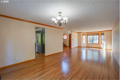 9201 NE 32nd Ave, Vancouver, WA 98665 - Photo 5