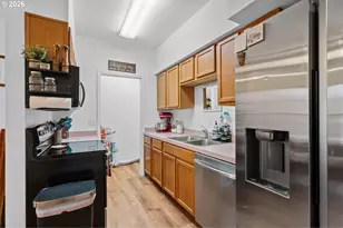 140 S Chase St, Heppner, OR 97836 - Photo 5