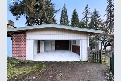 1180 E 37th Ave, Eugene, OR 97405 - Photo 3