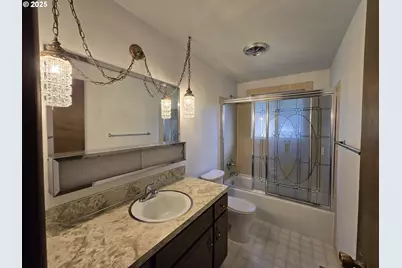 1834 SW Miles St, Portland, OR 97219 - Photo 29