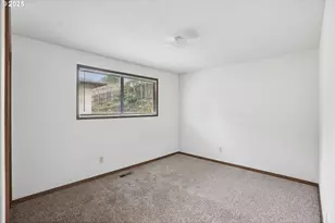 1834 SW Miles St, Portland, OR 97219 - Photo 25