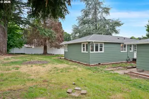 821 Cedar St, Sweet Home, OR 97386 - Photo 25