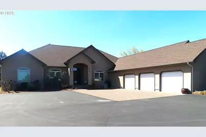 1115 NE Clark Dr, Madras, OR 97741 - Photo 3