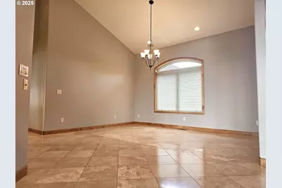 1115 NE Clark Dr, Madras, OR 97741 - Photo 15