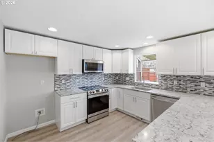 1586 Cherry Bloom Ct SE, Salem, OR 97317 - Photo 7