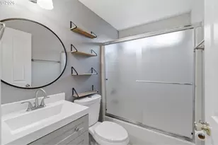 1586 Cherry Bloom Ct SE, Salem, OR 97317 - Photo 23