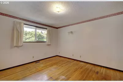 402 NW 69th St, Vancouver, WA 98665 - Photo 13