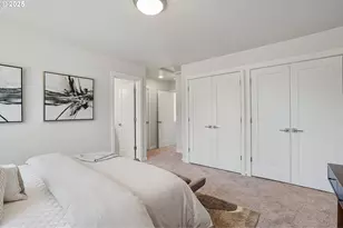 15135 E Burnside, Portland, OR 97233 - Photo 17