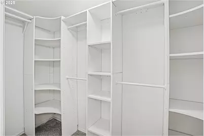 10763 SW River Dr, Tigard, OR 97224 - Photo 19