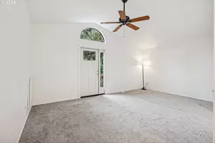 10763 SW River Dr, Tigard, OR 97224 - Photo 17