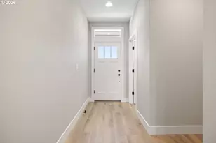 2901 NW 114th Terrace, Portland, OR 97229 - Photo 3