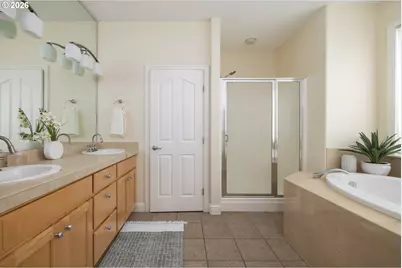 15829 SE Bybee Dr, Portland, OR 97236 - Photo 21