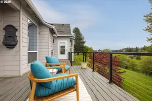 15829 SE Bybee Dr, Portland, OR 97236 - Photo 9