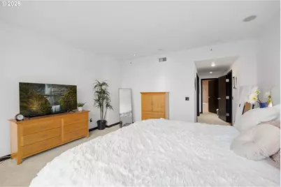 1900 S River Dr #N106, Portland, OR 97201 - Photo 25