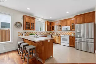 3065 N Holladay Dr, Cornelius, OR 97113 - Photo 15