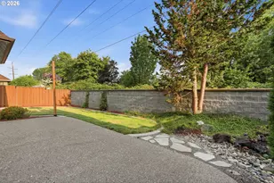 3065 N Holladay Dr, Cornelius, OR 97113 - Photo 33