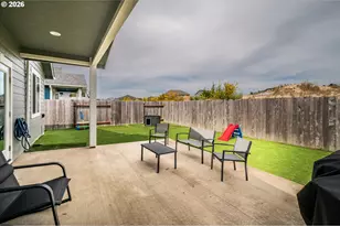 1205 Crocker St, Coos Bay, OR 97420 - Photo 35