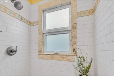 2046 NW Flanders St #22, Portland, OR 97209 - Photo 35