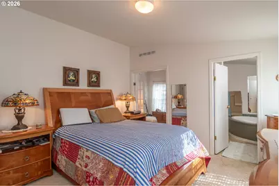 104 Willamina Ln, Roseburg, OR 97470 - Photo 19