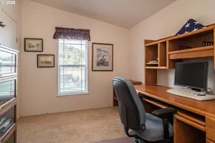 104 Willamina Ln, Roseburg, OR 97470 - Photo 29