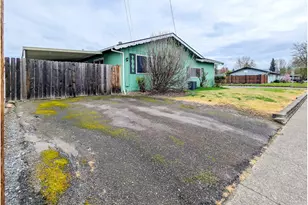 1612 NW Wanell St, Roseburg, OR 97471 - Photo 33