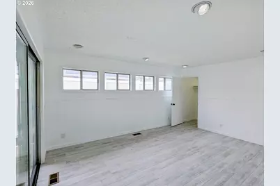 1612 NW Wanell St, Roseburg, OR 97471 - Photo 23