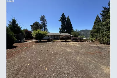 166 Peacock Ln, Myrtle Creek, OR 97457 - Photo 27