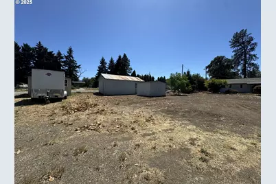 166 Peacock Ln, Myrtle Creek, OR 97457 - Photo 33