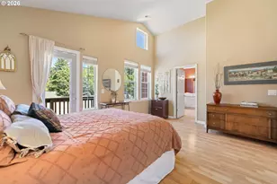 1048 NW Burnside Rd, Gresham, OR 97030 - Photo 33