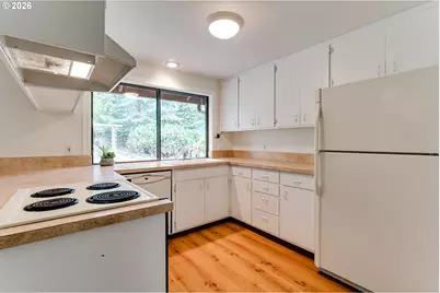 5020 Saxon Way, Eugene, OR 97405 - Photo 9