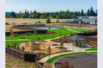 1831 S Pepperwood St, Canby, OR 97013 - Photo 9