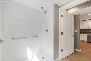 2706 SE Spruce St, Hillsboro, OR 97123 - Photo 19