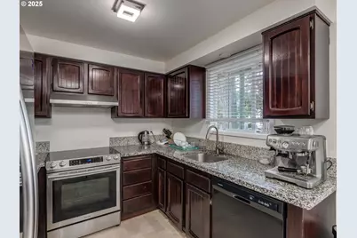 111 SE 165th Ave, Portland, OR 97233 - Photo 15