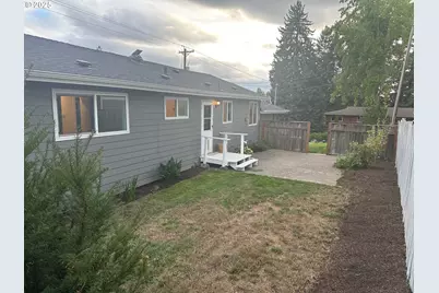 23484 SW Pine St, Sherwood, OR 97140 - Photo 23