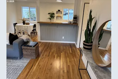 23484 SW Pine St, Sherwood, OR 97140 - Photo 5