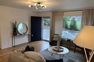 23484 SW Pine St, Sherwood, OR 97140 - Photo 9