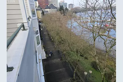 305 S Montgomery St, Portland, OR 97201 - Photo 39