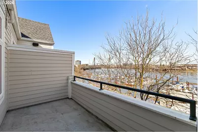 305 S Montgomery St, Portland, OR 97201 - Photo 37